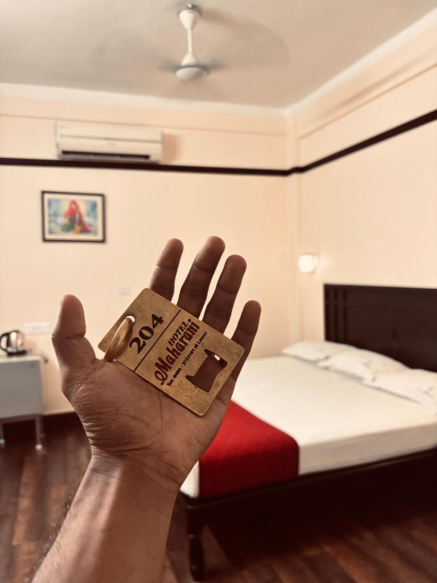 Maharani Hotel Kozhikode Bagian luar foto